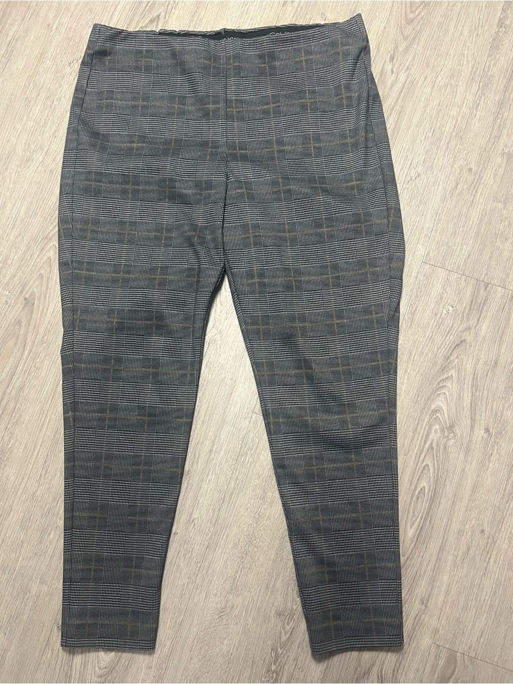 Calvin Klein Gray Plaid Leggings with Windowpane Detail